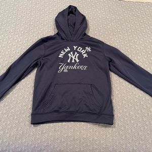 Gently preloved Kids Majestic NY Yankees Hoodie